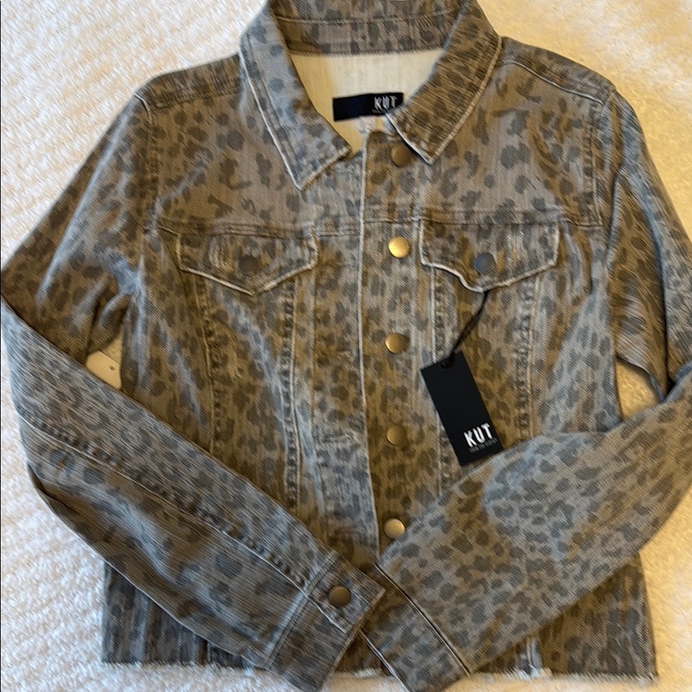 Kut from the Kloth Gray Jean Jacket with Classic Style